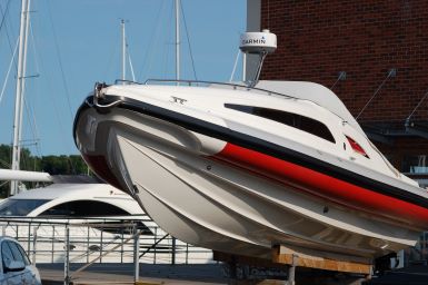 Study raises alarm on marine fiberglass pollution