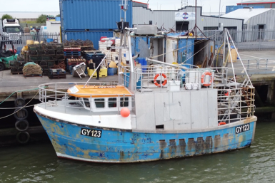 Fisherman dies saving fellow deckhand in man overboard emergency